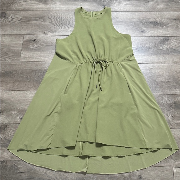 Lululemon Overlay High Neck Dress Green Casual Travel Size 8 - Picture 4 of 13